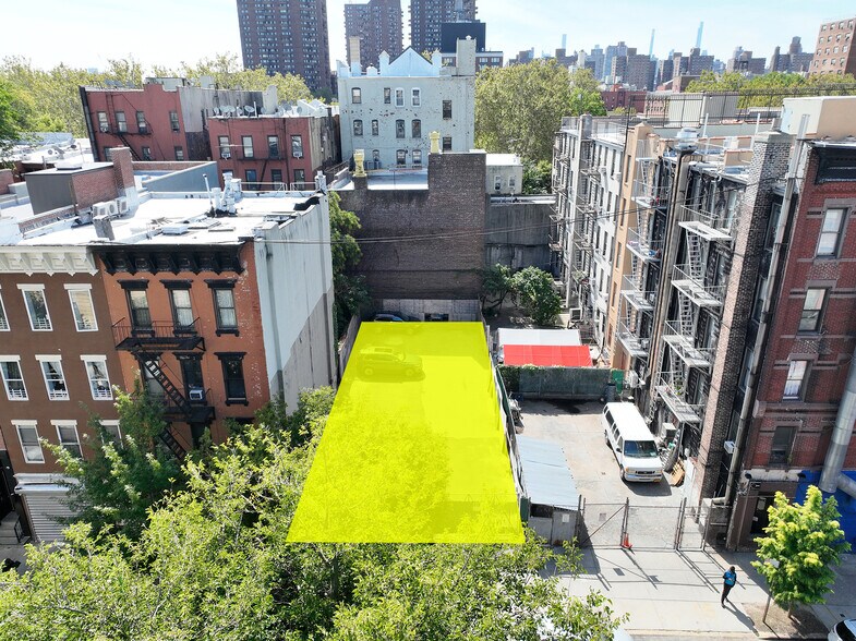 More Photos Of 410 E 115th St, New York Land For Sale