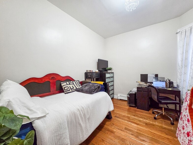 More Photos Of 14 48th St, Weehawken Apartments For Sale