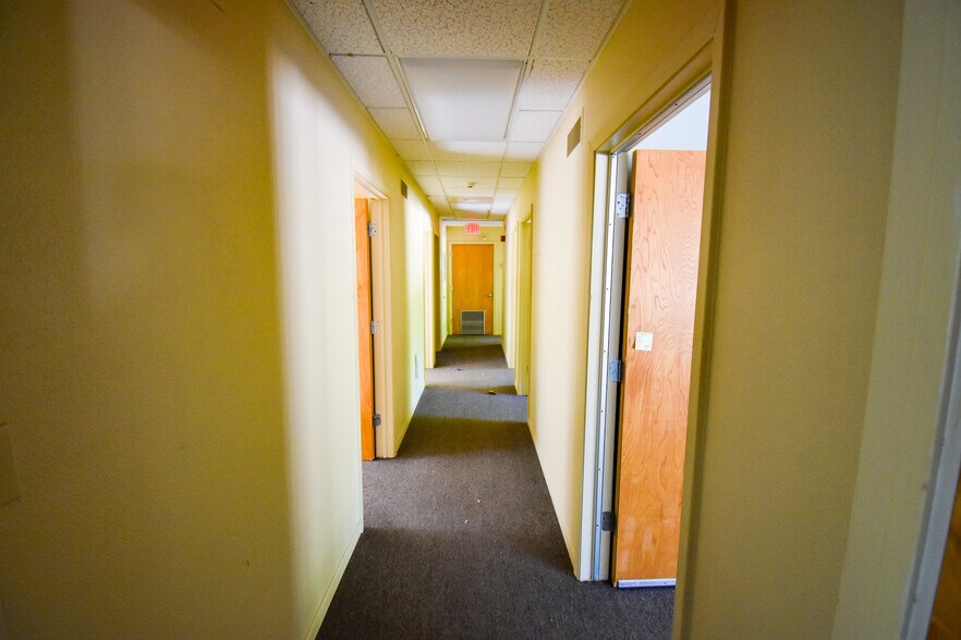 More Photos Of 1830 Hickory Shores Rd, Gulf Breeze Medical For Lease