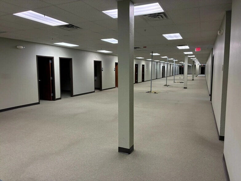 More Photos Of 9210 S Western Ave, Oklahoma City Office For Lease