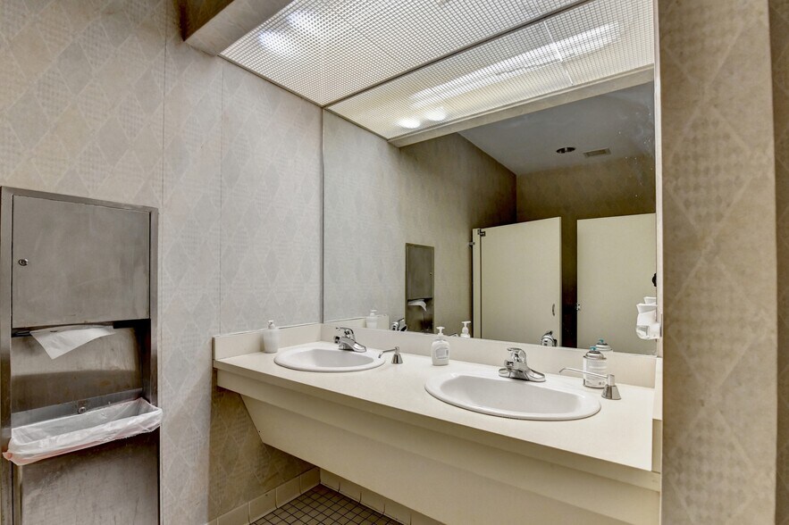 More Photos Of 10500 Old Alabama Connector Rd, Alpharetta Bank For Sale