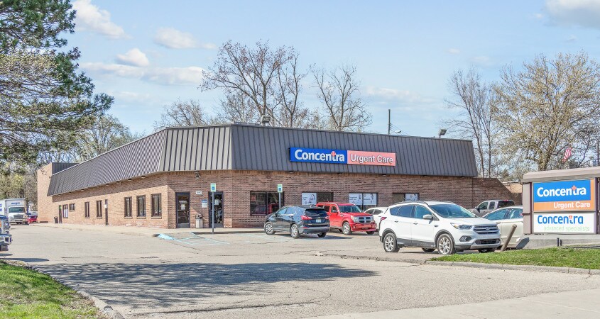 More Photos Of 34095 Plymouth Rd, Livonia Medical For Sale