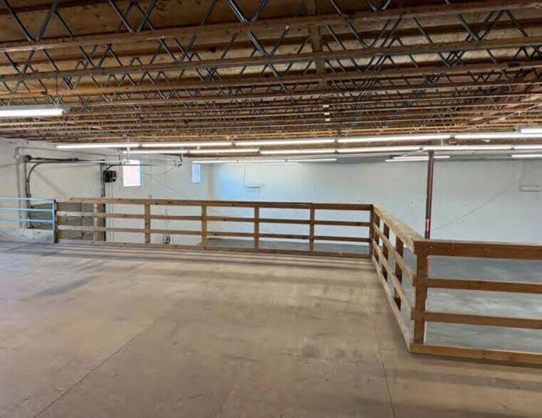 More Photos Of 120 NE 9th Ave, Portland Warehouse For Lease