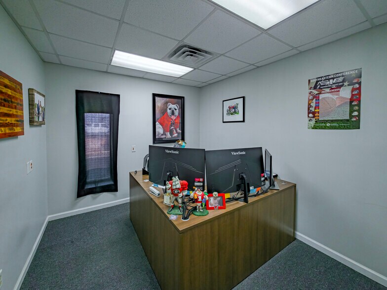 More Photos Of 4475 Union Rd, Tifton Warehouse For Sale