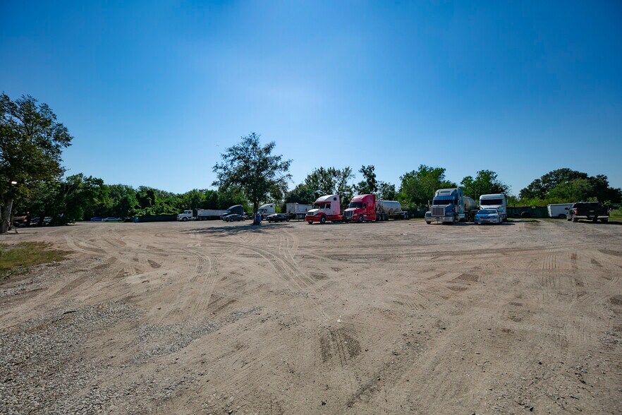 35049 Katy Fwy, Brookshire, TX 77423 Land For Sale