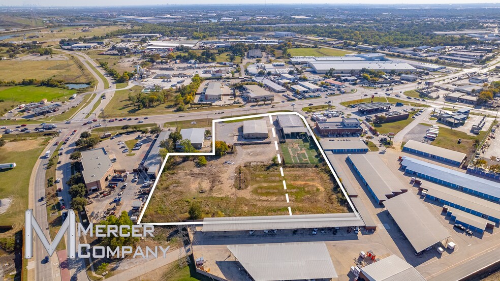 More Photos Of 825-831 E State Highway 121, Lewisville Warehouse For Sale