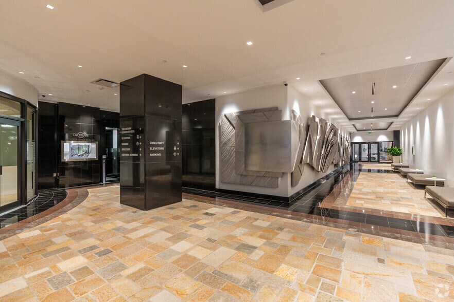 More Photos Of 9130 S Dadeland Blvd, Miami Office For Lease