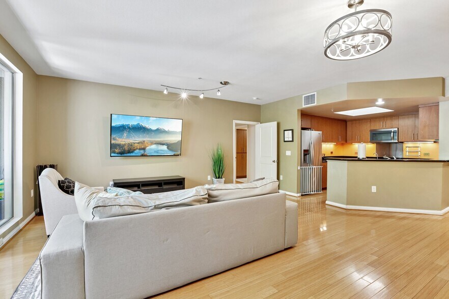 More Photos Of 46 W Julian St, San Jose Apartments For Sale