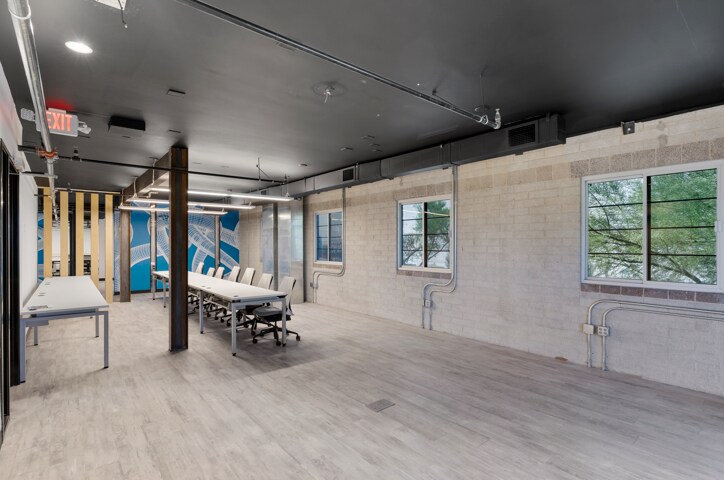 More Photos Of 124 S 6th St, Las Vegas Storefront Retail Office For Lease