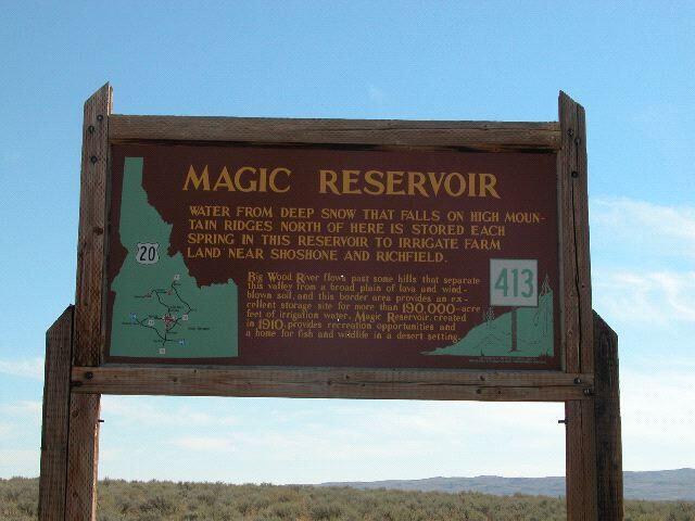 More Photos Of 319 W Magic Rd, West Magic Hospitality For Sale