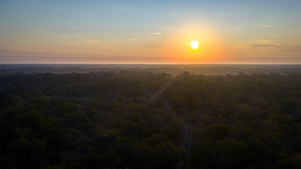 More Photos Of 879 County Road 421, Gonzales Land For Sale