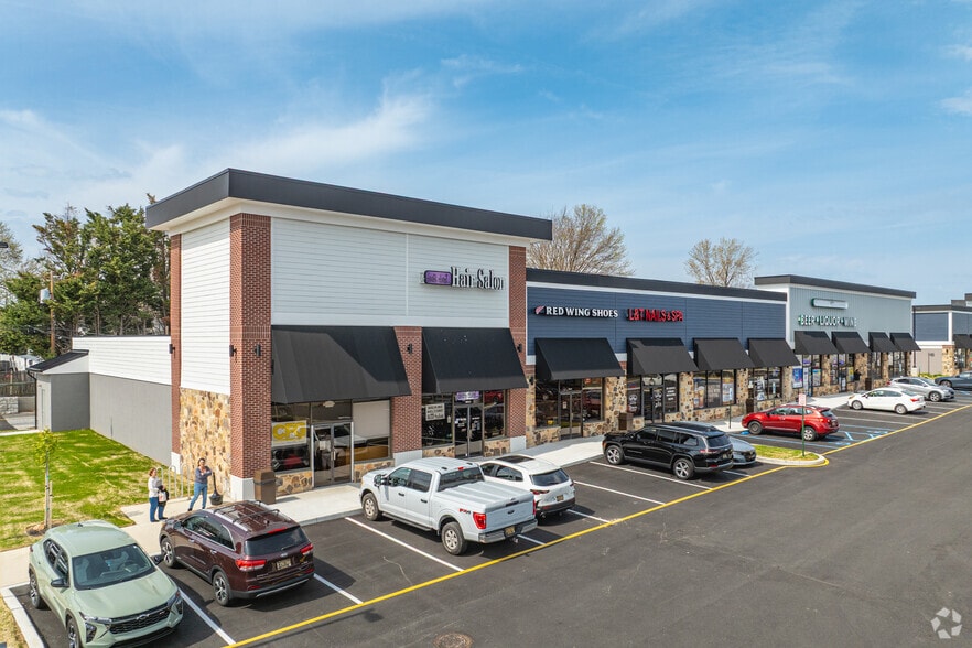 Primary Photo Of 2601 Capitol Trl, Newark Unknown For Lease