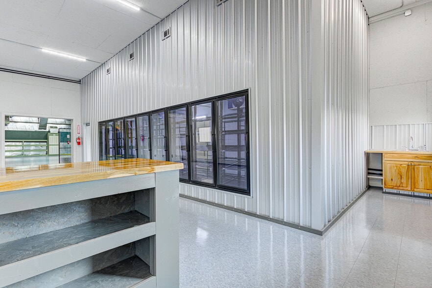 More Photos Of 500 S Washington St, Ripley General Retail For Sale
