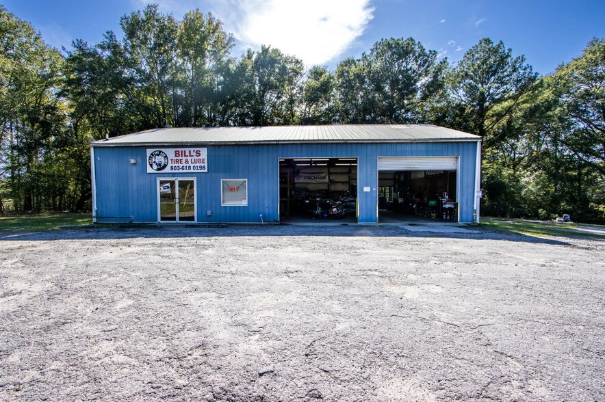 Primary Photo Of 8263 Garners Ferry Rd, Columbia Light Manufacturing For Sale