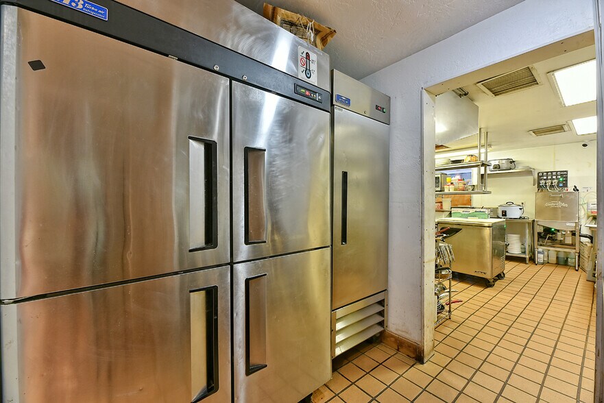 More Photos Of 1213 W Main St, Medford Restaurant For Sale
