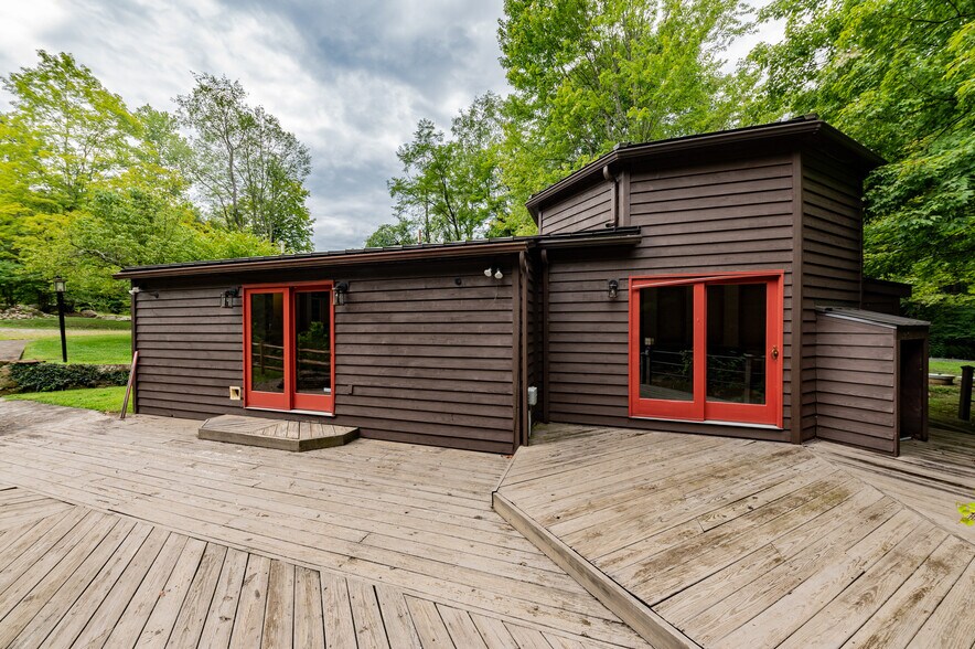 More Photos Of 3313 Four H Camp Rd, Morgantown Specialty For Sale