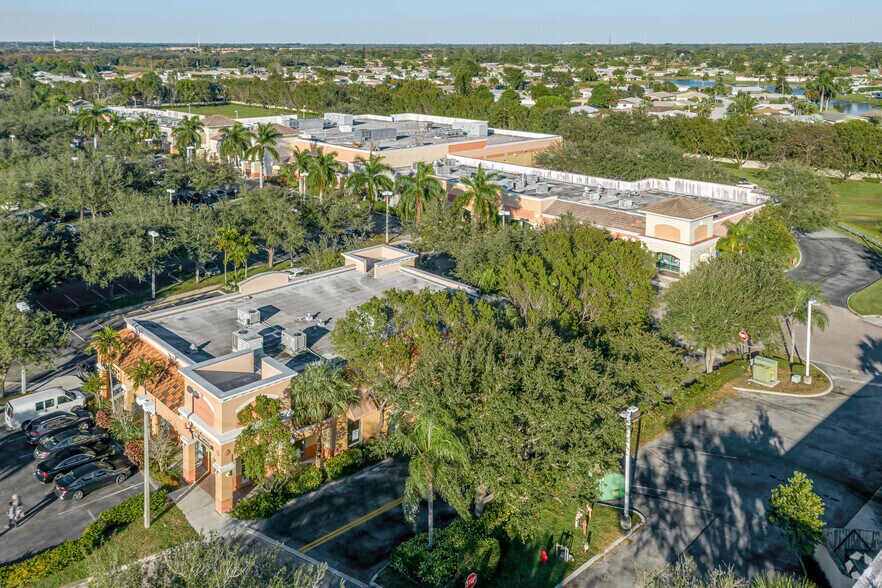 More Photos Of 13800-13900 Jog Rd, Delray Beach Unknown For Lease