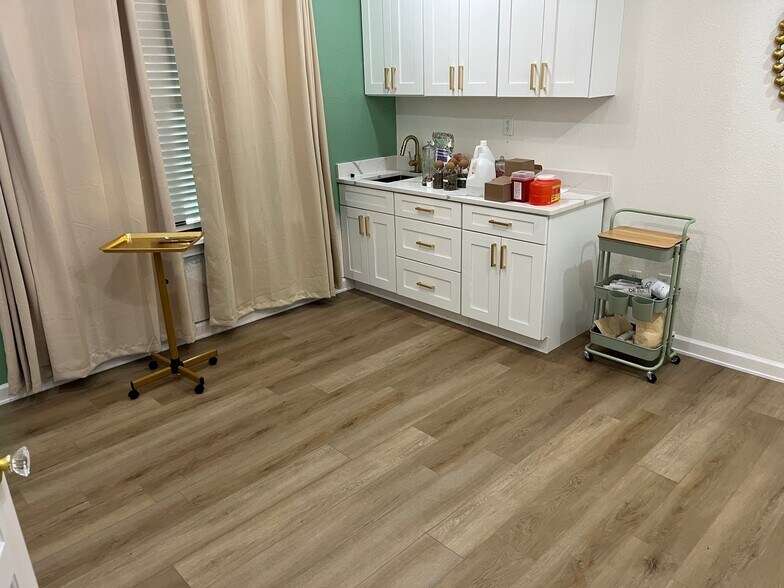 More Photos Of 1900 Town Plaza Ct, Winter Springs Medical For Sale