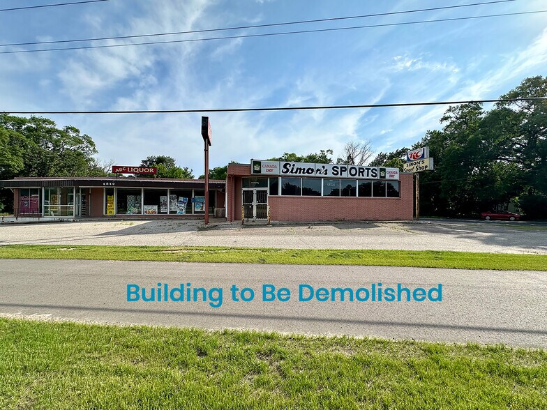 More Photos Of 2840 Highway 10 NE, Mounds View Freestanding For Lease