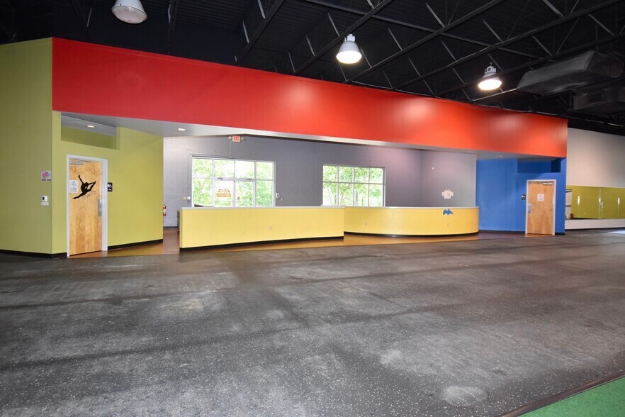 More Photos Of 1721-1751 Vann Dr, Jackson Unknown For Lease