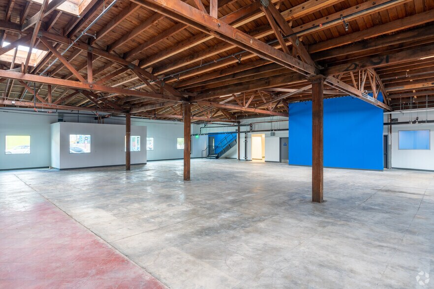 More Photos Of 5380 Alhambra Ave, Los Angeles Research And Development For Sale