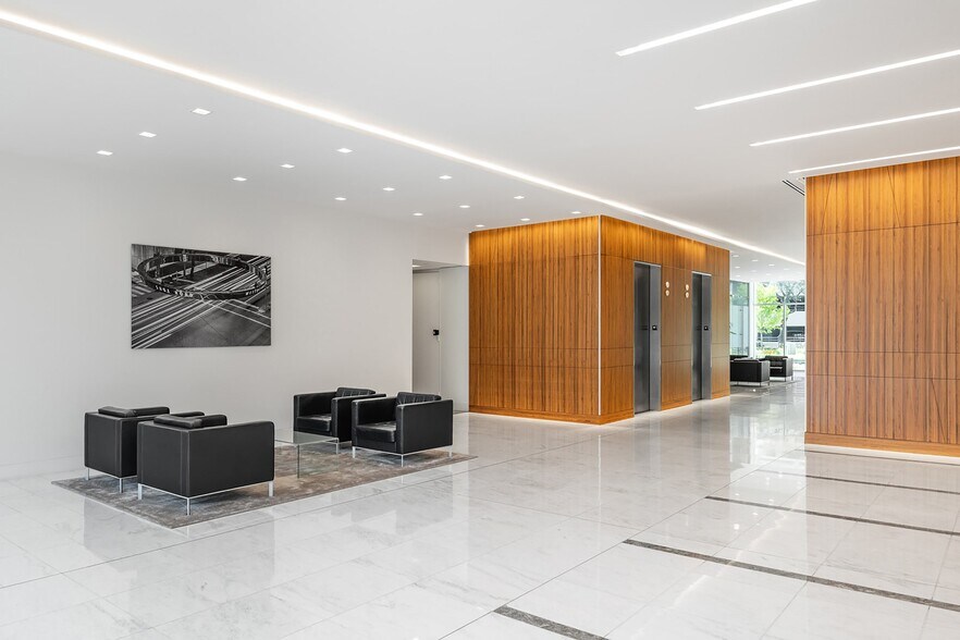 More Photos Of 5251 Westheimer Rd, Houston Unknown For Lease