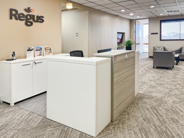 More Photos Of 1600 Airport Fwy, Bedford Coworking Space