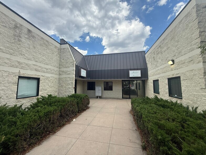 Primary Photo Of 4301 S Federal Blvd, Englewood Light Distribution For Lease