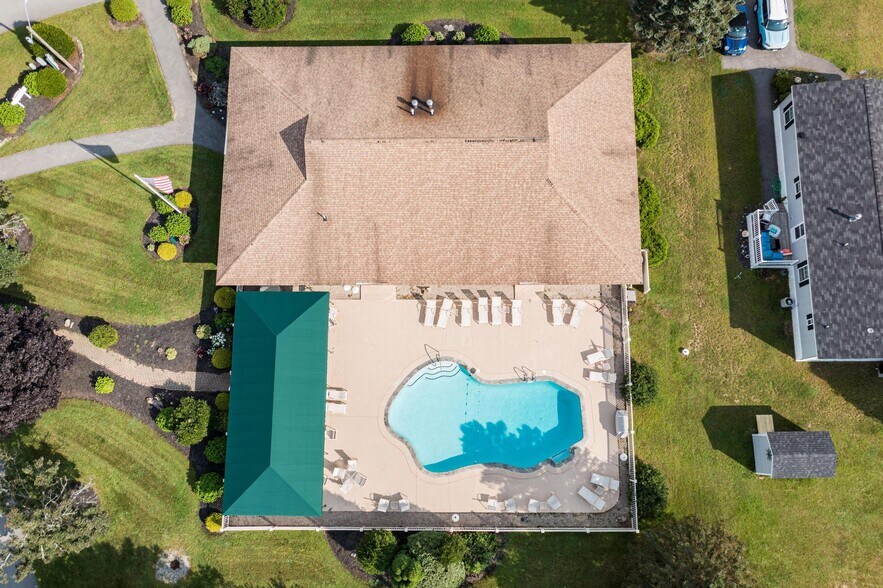 More Photos Of 11 Tamarack Lane -1, Rochester Manufactured Housing Mobile Home Park For Sale