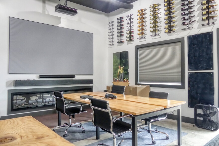 More Photos Of 255 Highway 97, Forest Lake Storefront For Sale