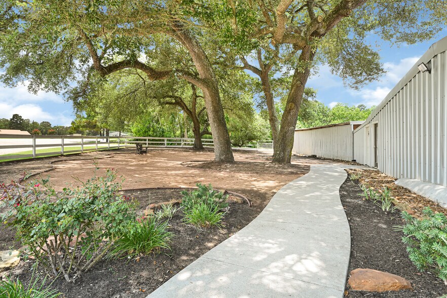 More Photos Of 0, Montgomery Lodge Meeting Hall For Sale