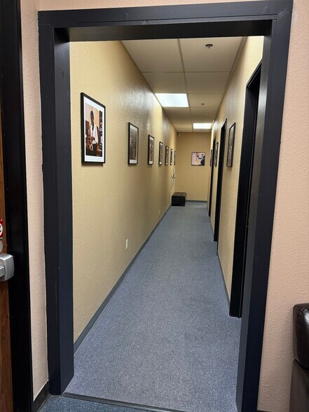 More Photos Of 1024 Serpentine Ln, Pleasanton Medical For Lease