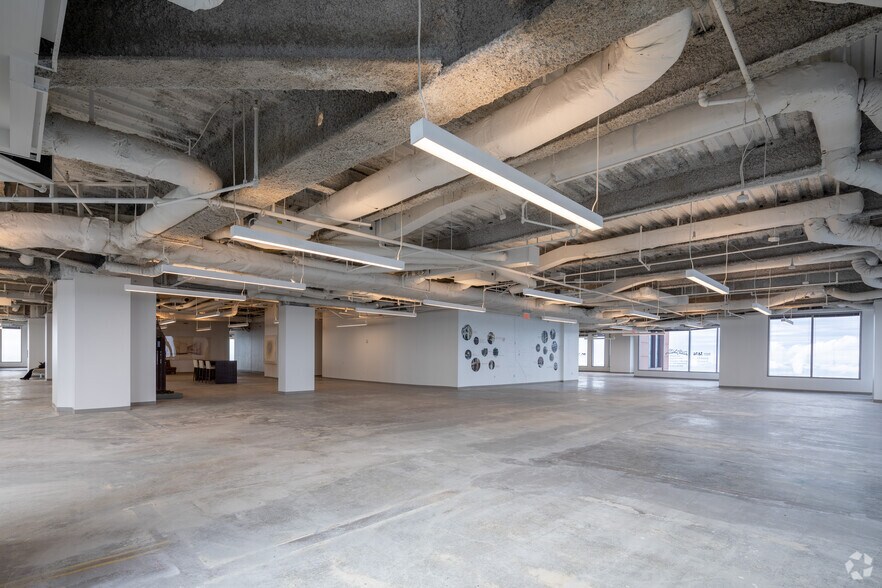 Photo of 55th Floor Ste 5500