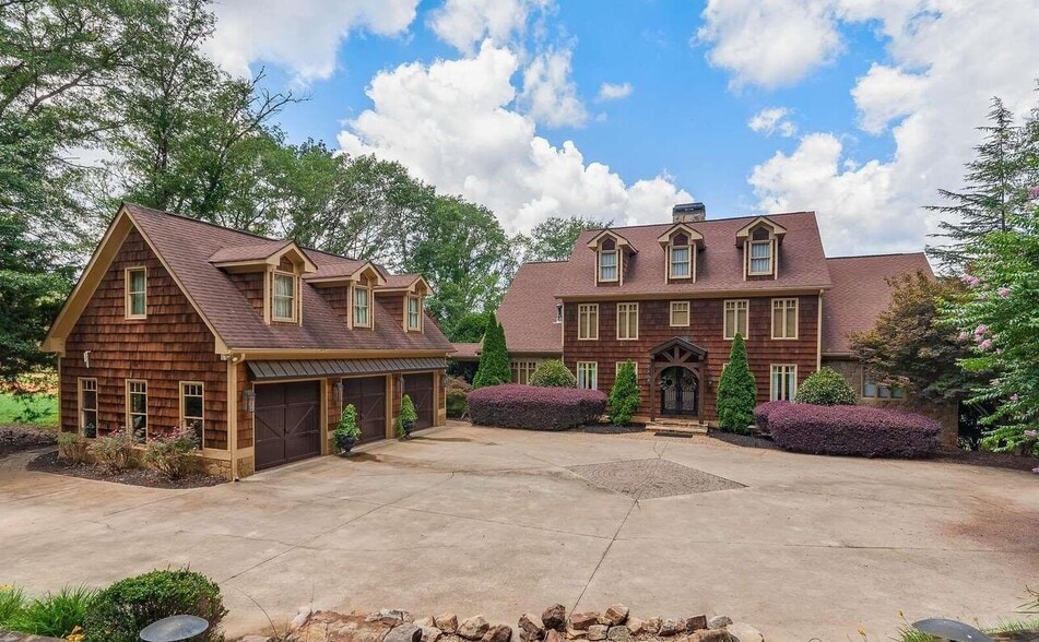 More Photos Of 685 N McDonough Rd, Griffin Land For Sale