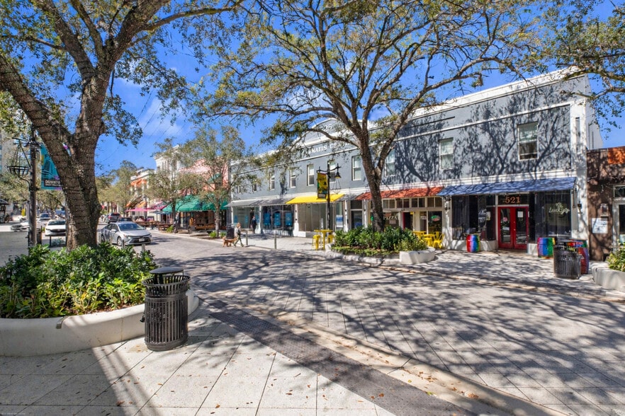 More Photos Of 525 Clematis St, West Palm Beach Office For Lease