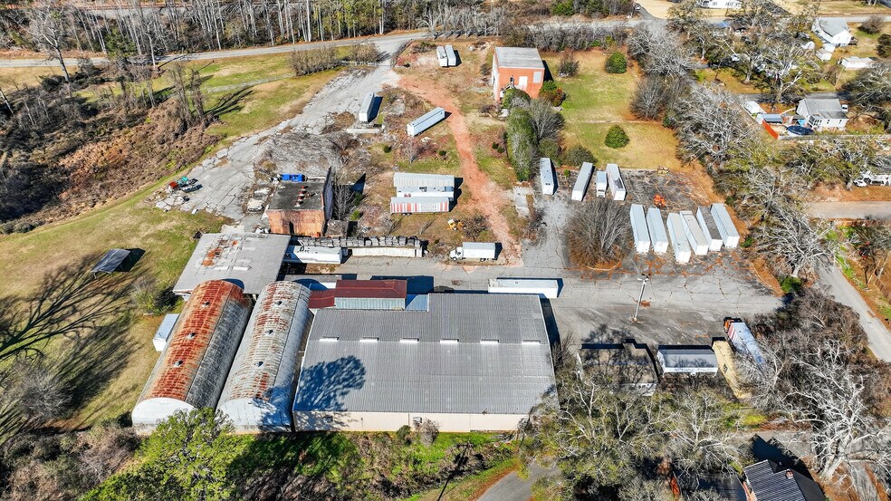 More Photos Of 500 Maplecroft St, Liberty Manufacturing For Lease
