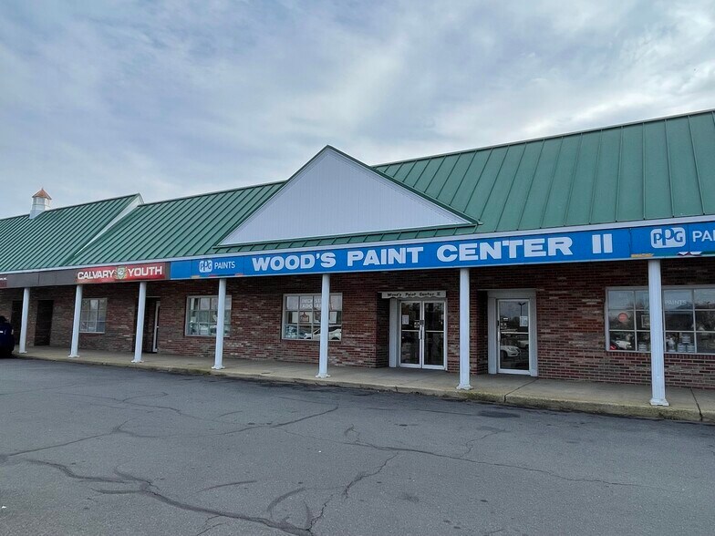 More Photos Of 29946-30030 Three Notch Rd, Charlotte Hall Unknown For Lease