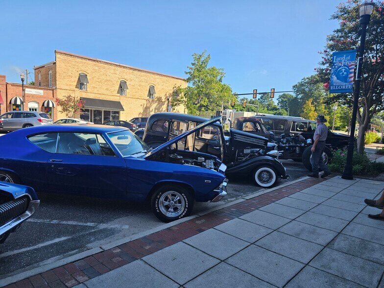 More Photos Of 2725 Cleveland St, Elloree Restaurant For Sale