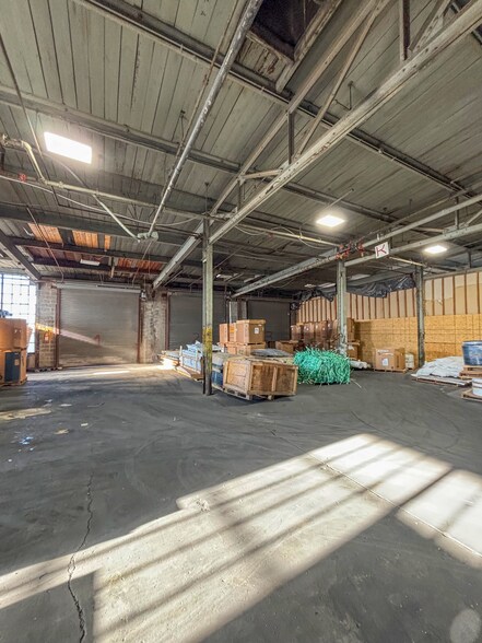 More Photos Of 6225 State Rd, Philadelphia Warehouse For Lease