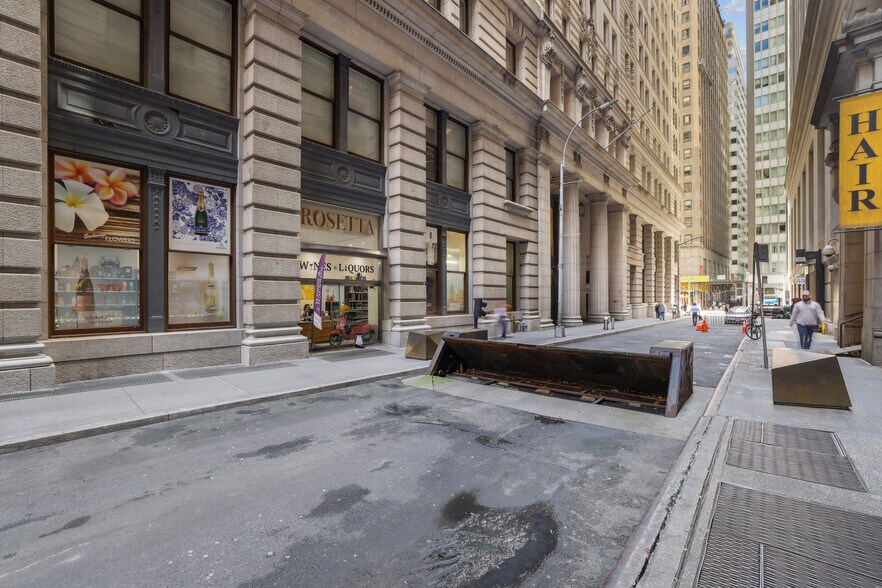 More Photos Of 25 Broad St, New York Apartments For Sale