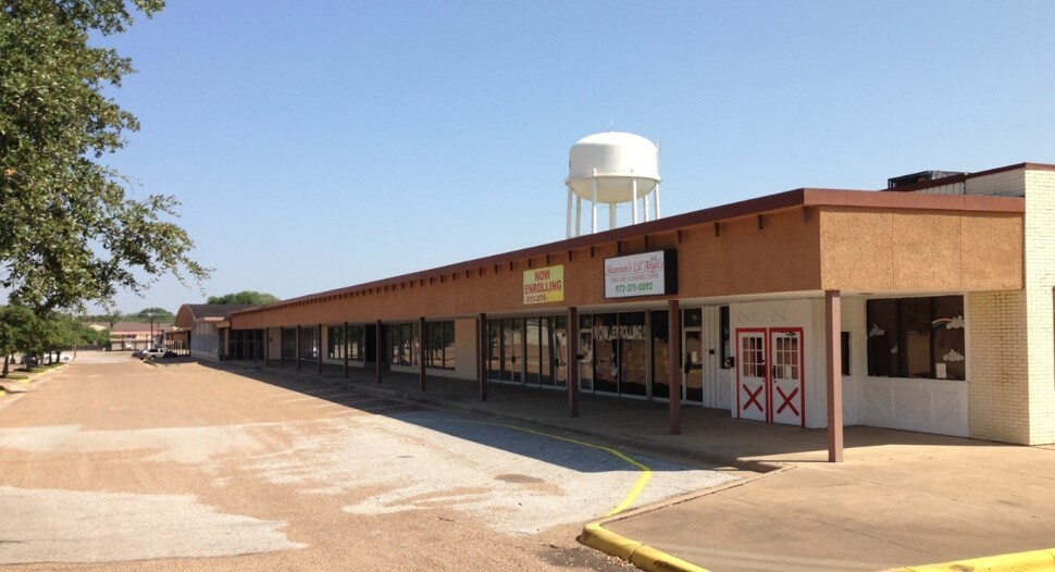 More Photos Of 630 W Pleasant Run Rd, Lancaster General Retail For Lease