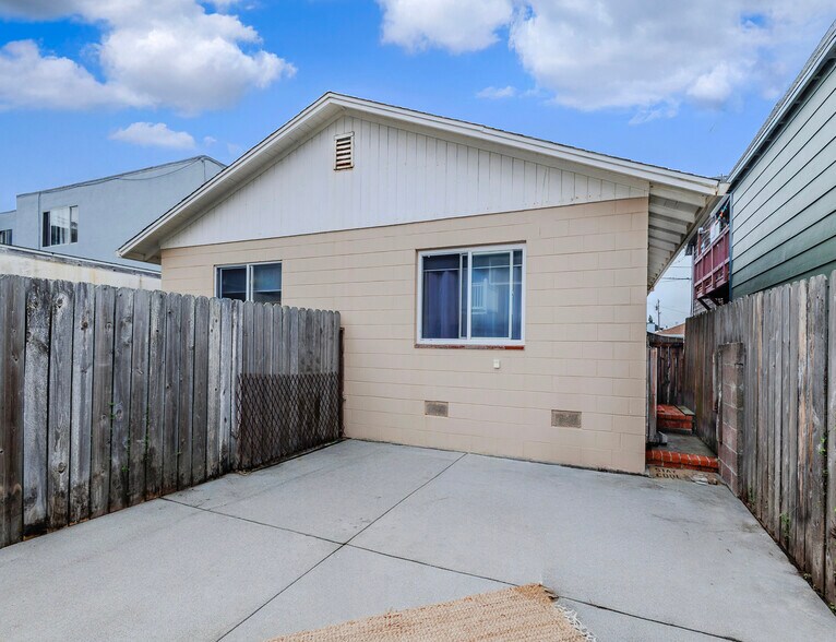 More Photos Of 47 Carmel Ave, Pacifica Multifamily For Sale