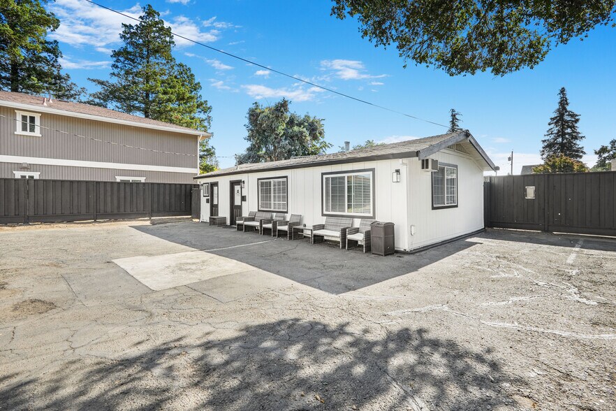 More Photos Of 50 W Main Ave, Morgan Hill Office Residential For Lease