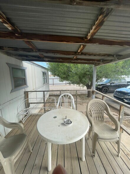 More Photos Of 4907 S Main St, Roswell Auto Dealership For Sale