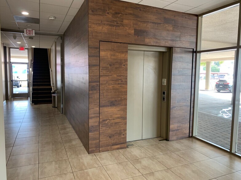 More Photos Of 3700 Santa Fe Ave, Long Beach Office For Lease
