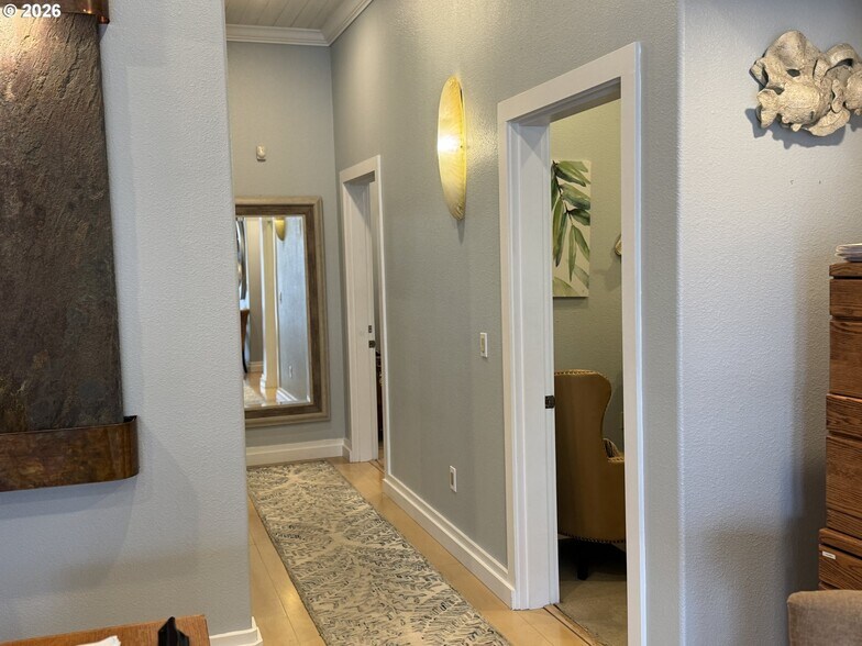 More Photos Of 937 Chetco Ave, Brookings Office Residential For Sale