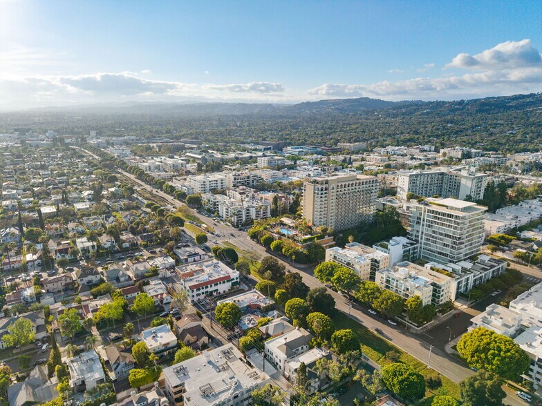 More Photos Of , Beverly Hills Unknown For Sale