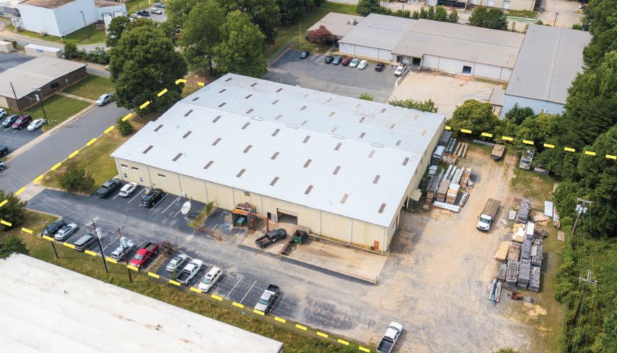 Primary Photo Of 1734 University Commercial Pl, Charlotte Warehouse For Lease