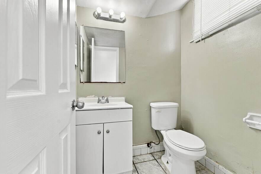 More Photos Of 1010 N Fiske Blvd, Cocoa Apartments For Sale