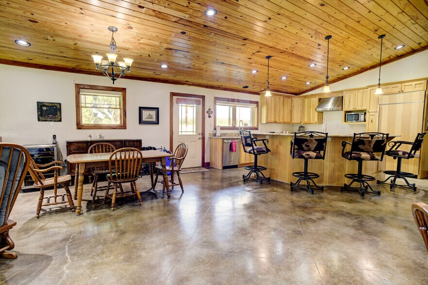 More Photos Of 945 Justice Rd, West Point Land For Sale